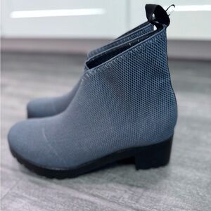 Charleston Shoe Co. Upper Monterey Boot Gray Green Women’s Size‎ 9